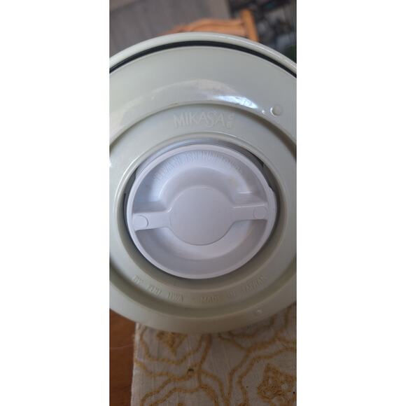 Mikasa Continental- Silk Flowers- 1 Liter Thermos- Near Mint! Carafe/Server - Picture 6 of 7